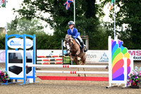 Class 14 - The Cats & Pipes 128cm Debut Championship